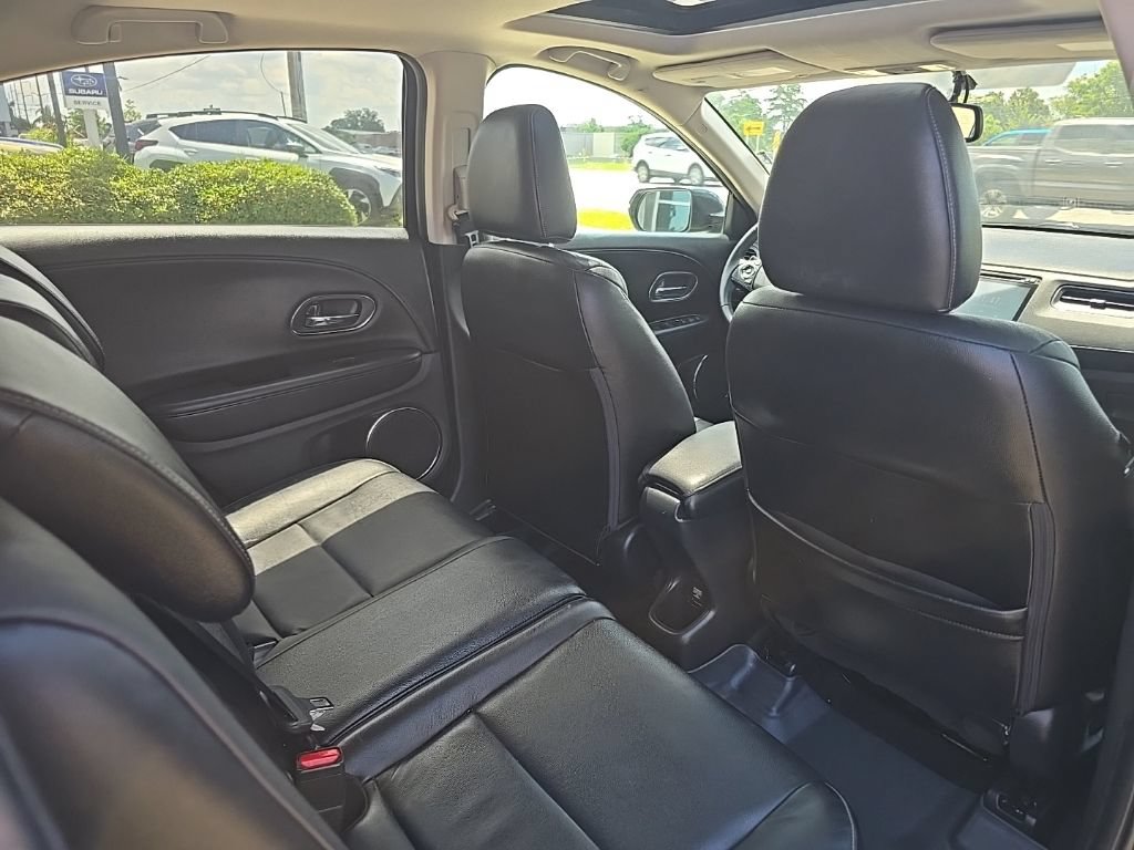 Used 2016 Honda HR-V EX-L image 32