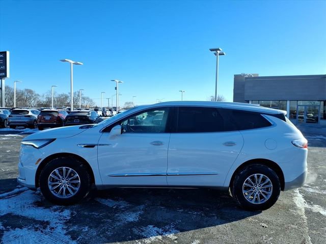 Used 2024 Buick Enclave Essence w/ Technology Package image 12