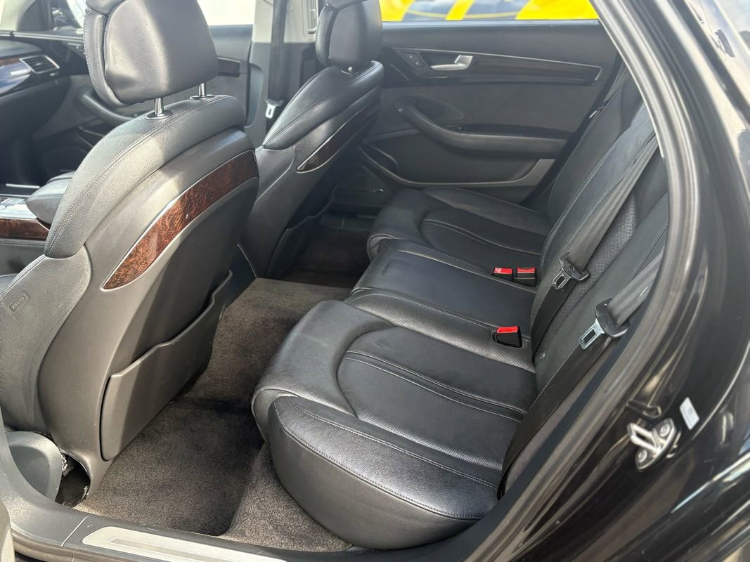Used 2011 Audi A8 L 4.2 image 24