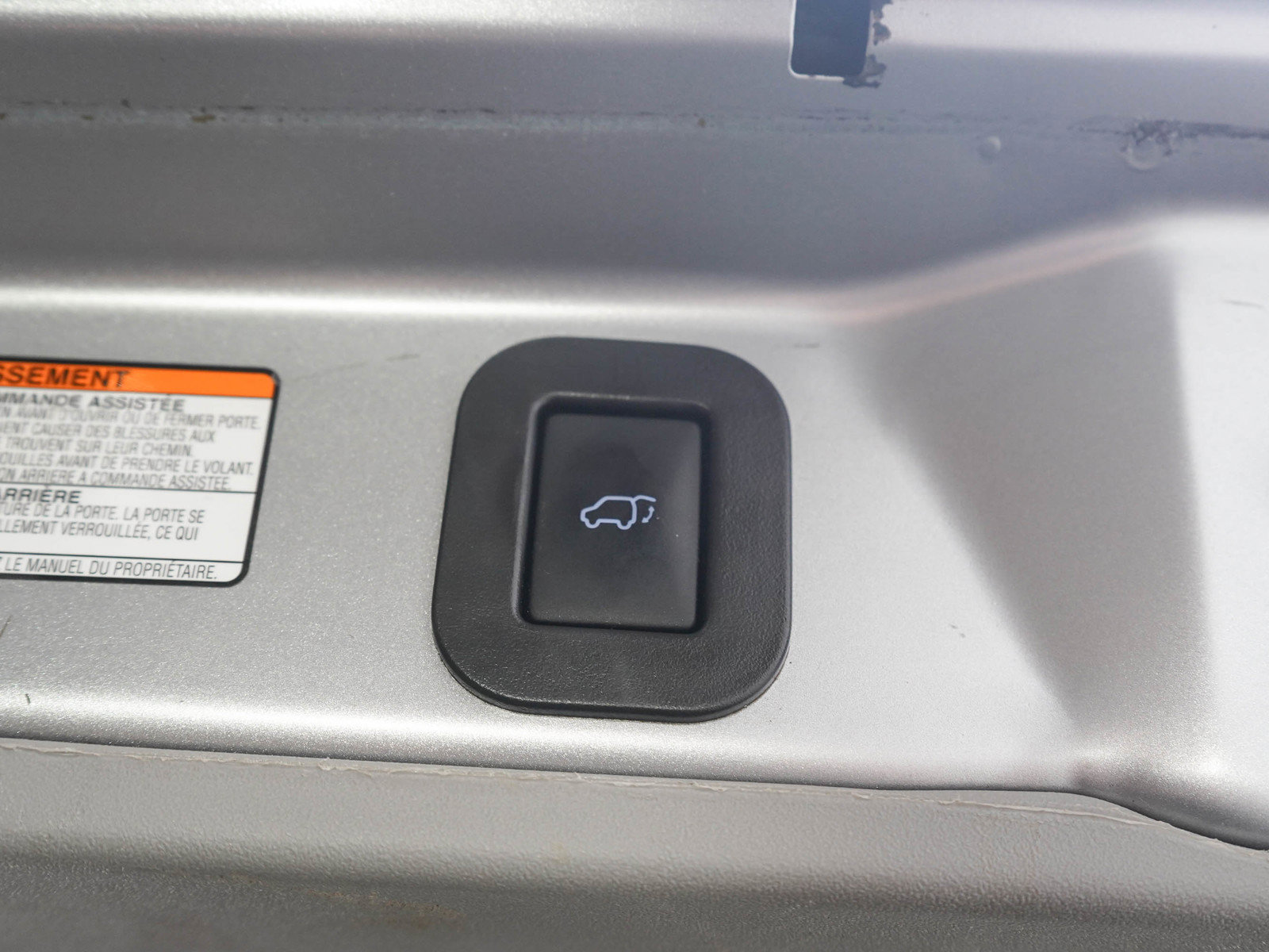 Used 2018 Toyota Sienna XLE FWD image 11