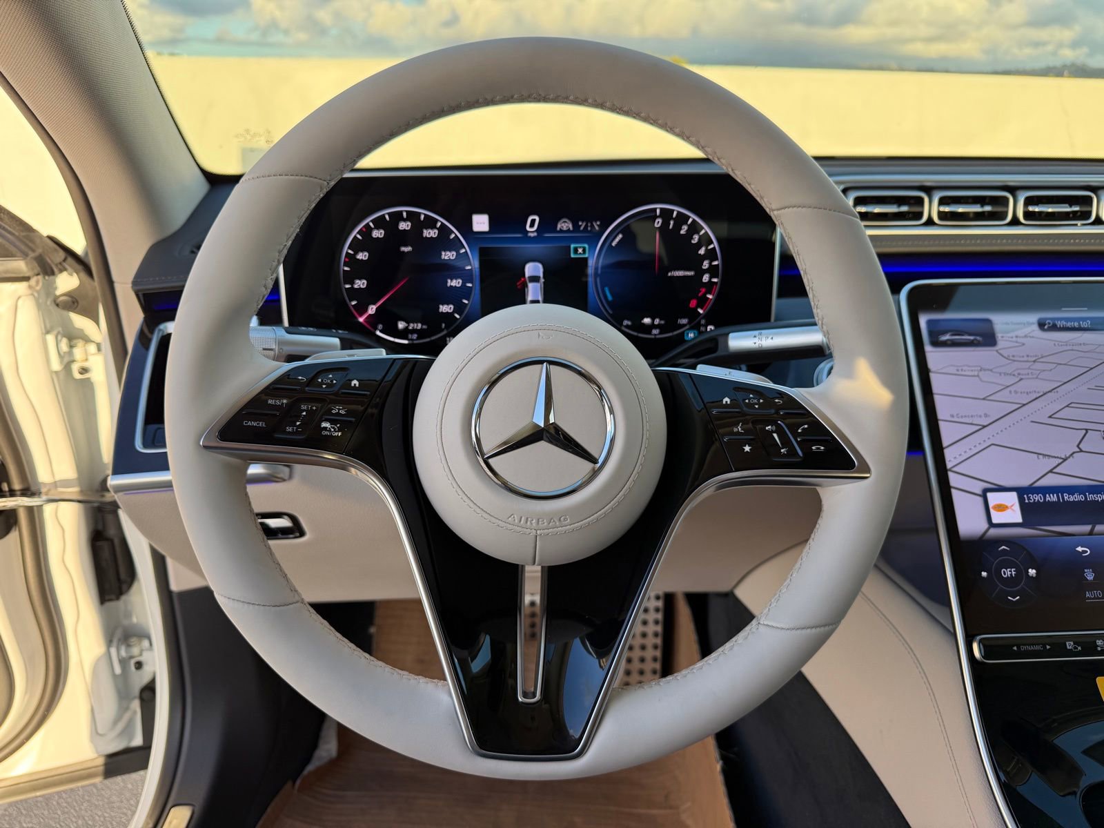 New 2026 Mercedes-Benz S 580e 4MATIC Sedan image 22