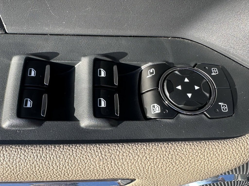 Used 2023 Ford Expedition Max Limited image 25