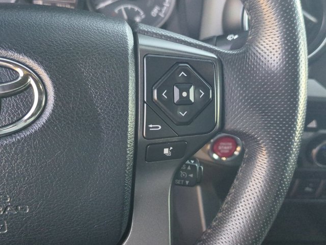 Used 2017 Toyota Tacoma TRD Pro AWD/4WD image 13