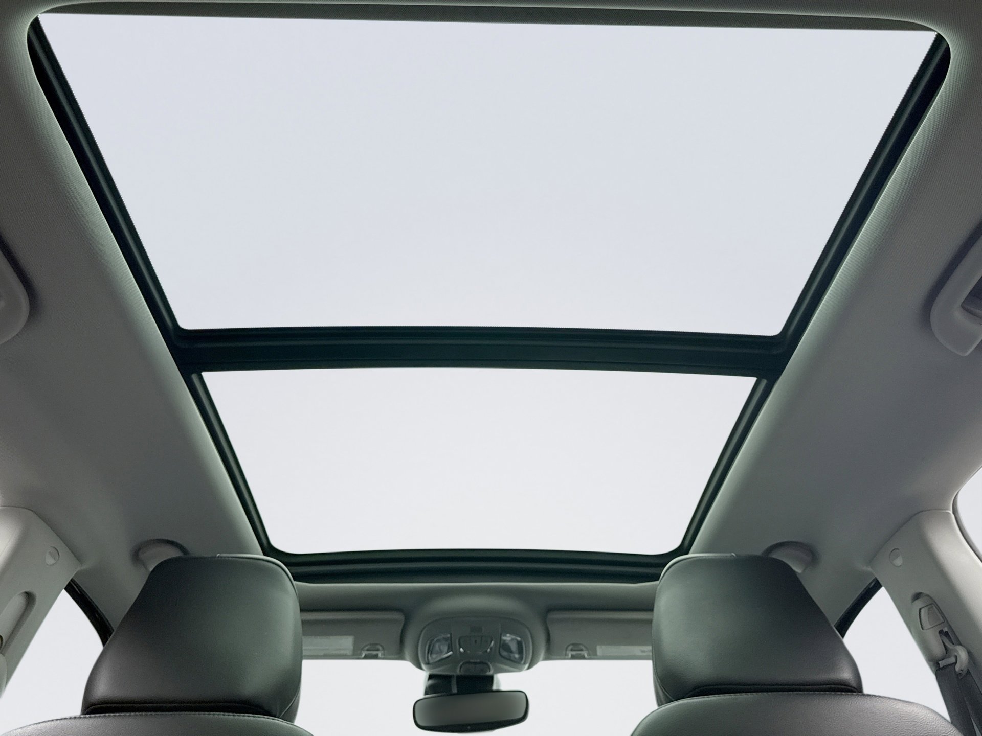 Used 2022 Jeep Compass Limited w/ Sun and Sound Group AWD/4WD image 18