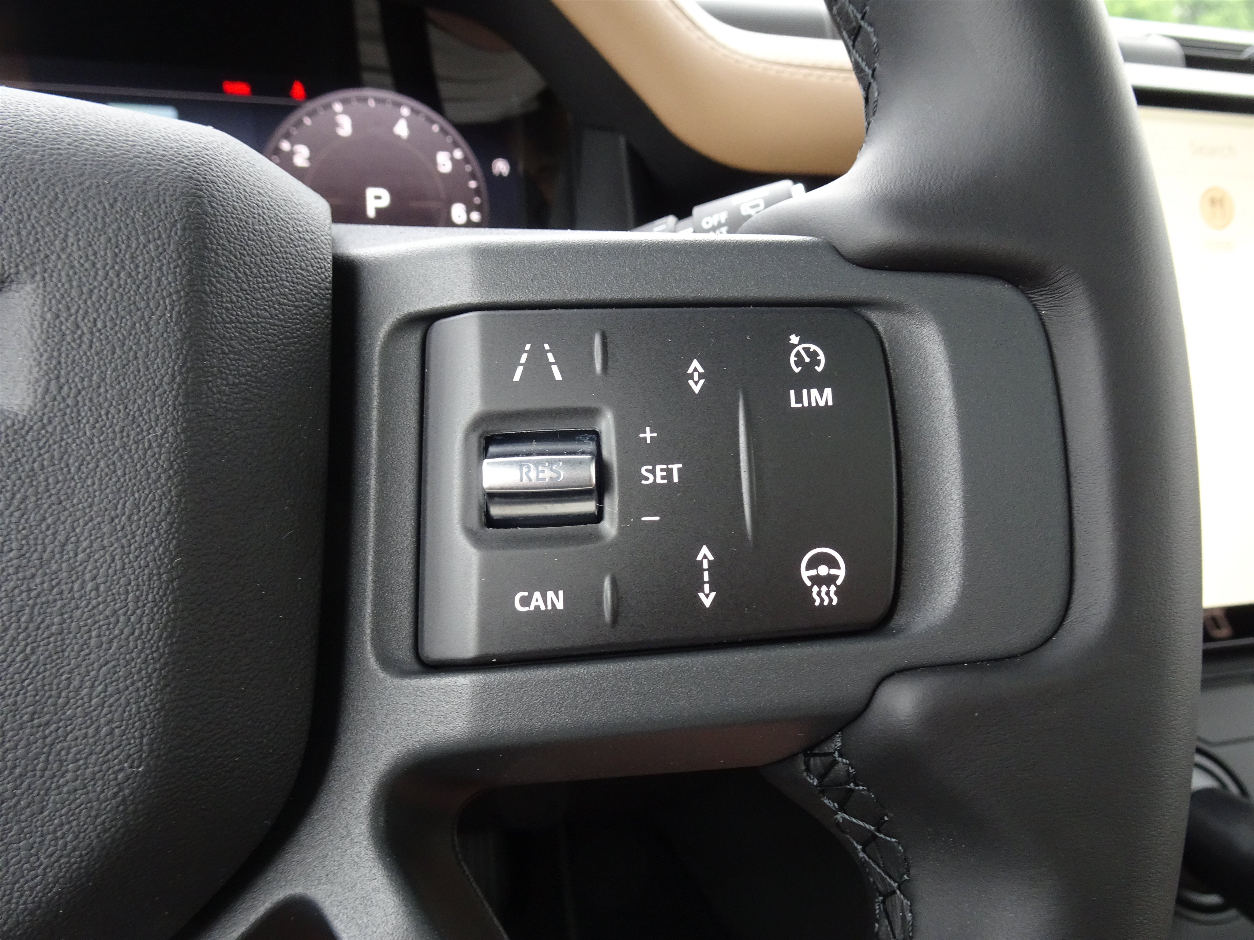 New 2026 Land Rover Defender 110 X-Dynamic SE AWD/4WD image 27