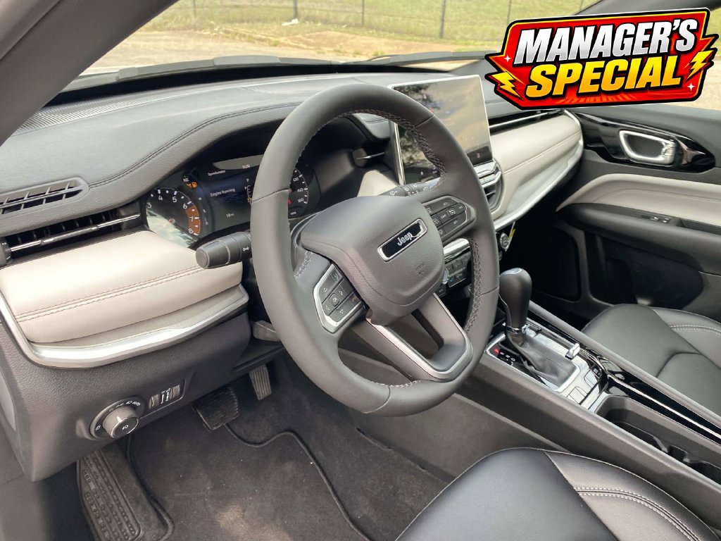 New 2026 Jeep Compass Limited AWD/4WD image 17