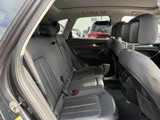 Used 2021 Audi Q5 2.0T Premium w/ Convenience Package AWD/4WD image 30