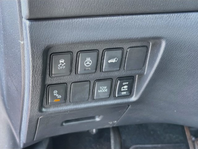 Used 2020 Nissan Pathfinder SL AWD/4WD image 10