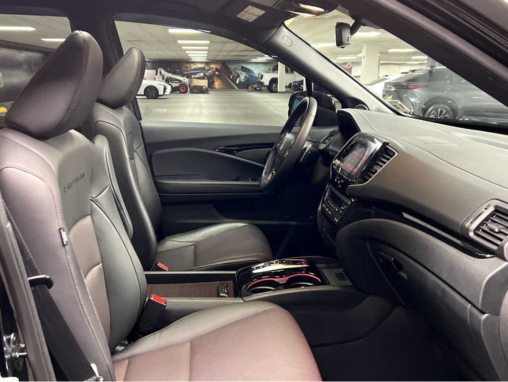 Used 2022 Honda Ridgeline Black Edition image 28