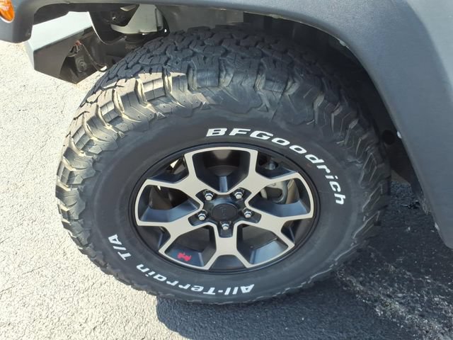 Used 2018 Jeep Wrangler Sport AWD/4WD image 18
