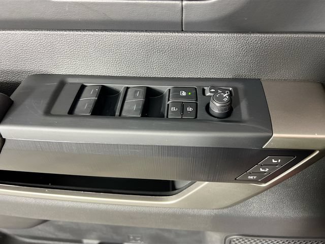 New 2026 Toyota Tundra Platinum AWD/4WD image 13