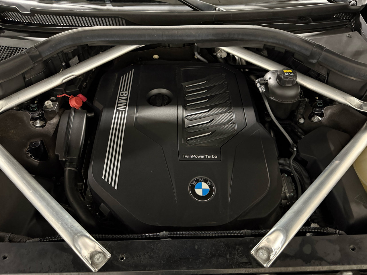 Used 2020 BMW X7 xDrive40i w/ M Sport Package image 54