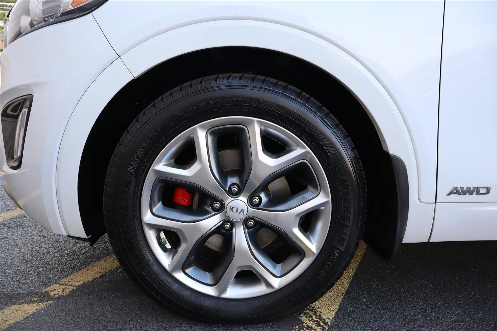 Used 2017 Kia Sorento SX image 11