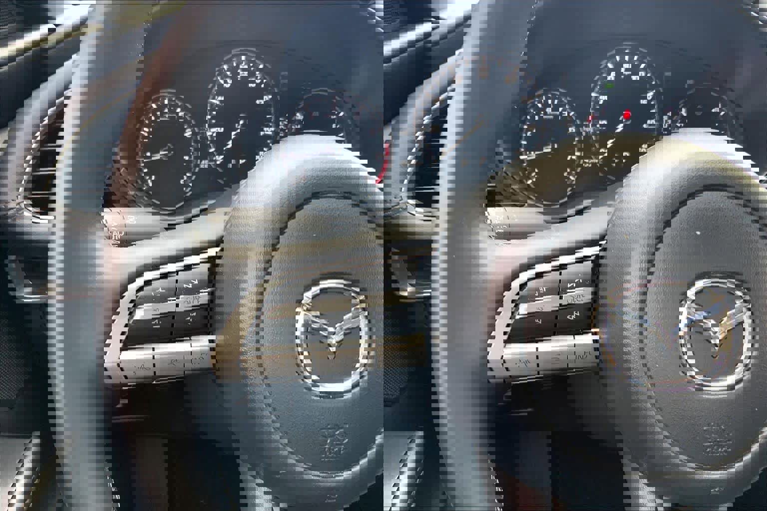 Used 2023 MAZDA MAZDA3 s image 23