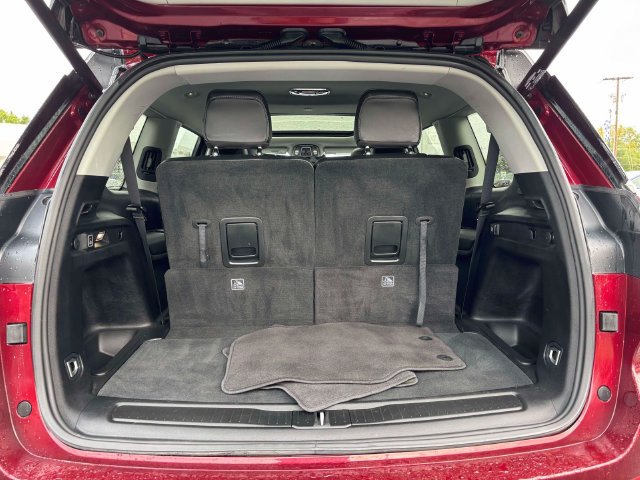 Used 2023 Jeep Grand Cherokee L Limited AWD/4WD image 39