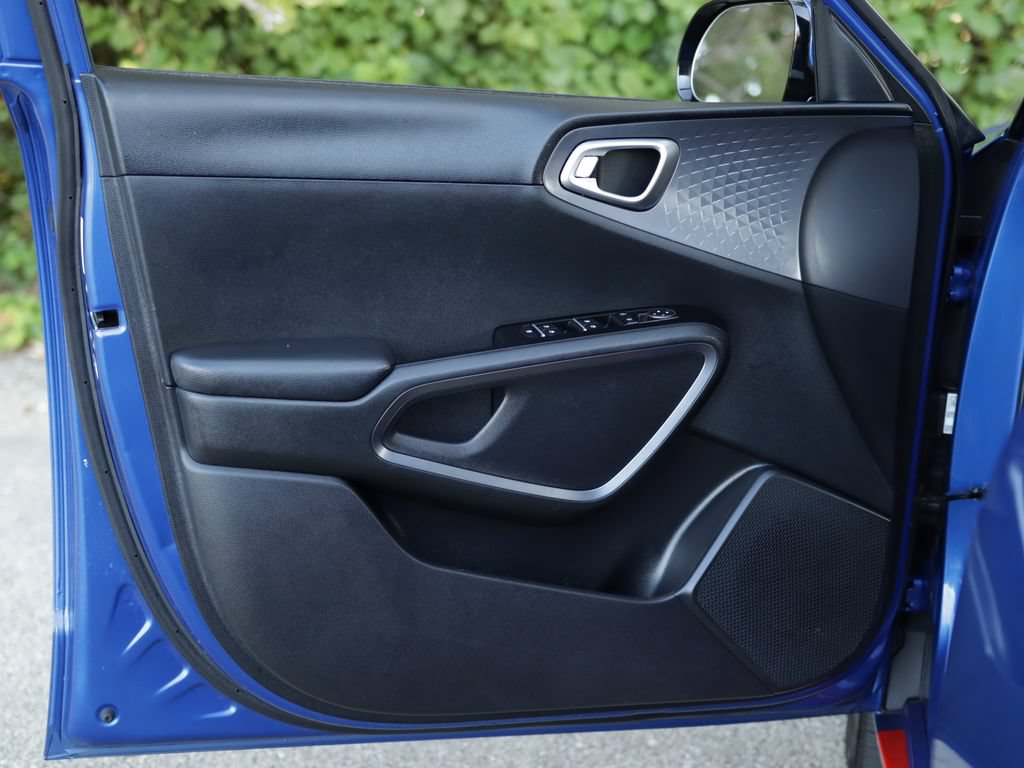Used 2020 Kia Soul GT-Line w/ GT 2.0L Power Sunroof Package FWD image 23
