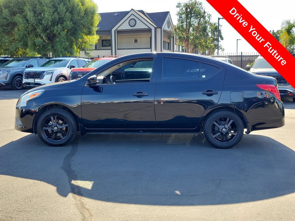Used 2019 Nissan Versa S FWD image 35