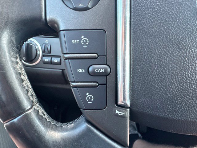 Used 2013 Land Rover LR4 HSE AWD/4WD image 26