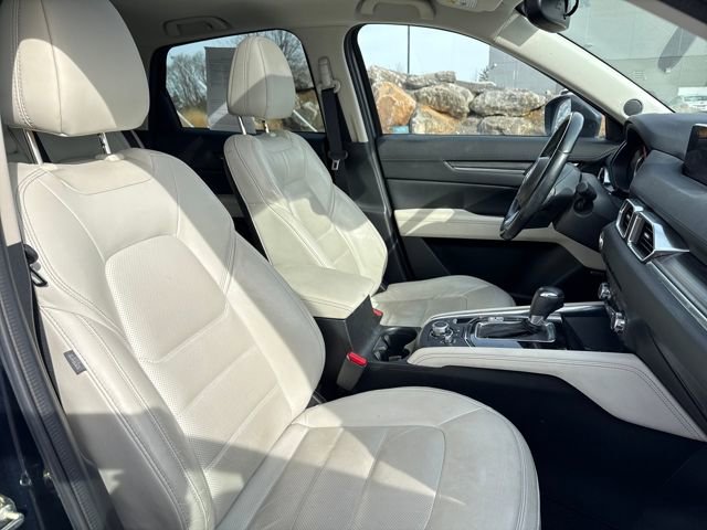 Used 2017 MAZDA CX-5 Grand Touring w/ Premium Package image 11