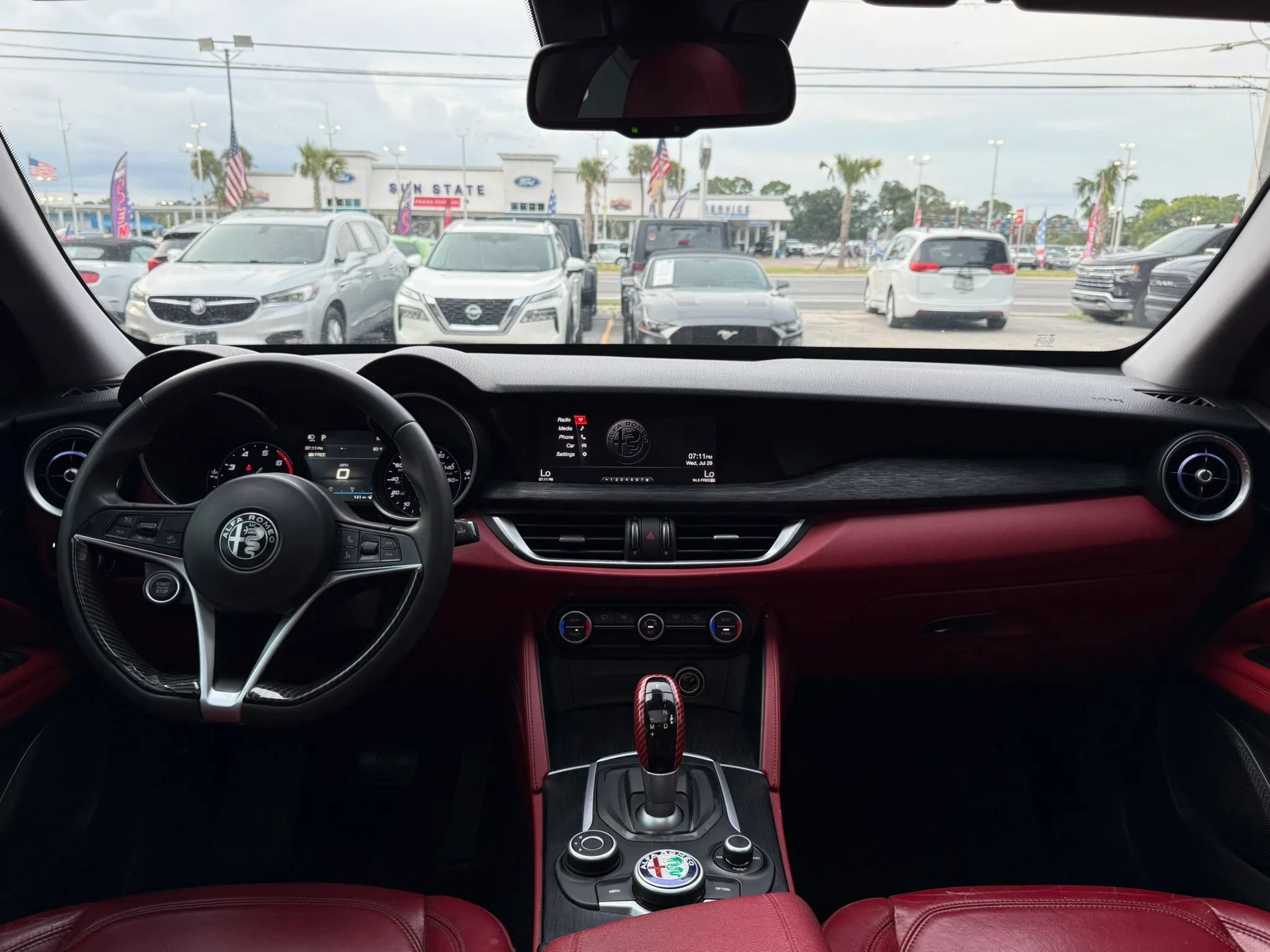 Used 2019 Alfa Romeo Stelvio w/ Nero Edizione RWD image 10