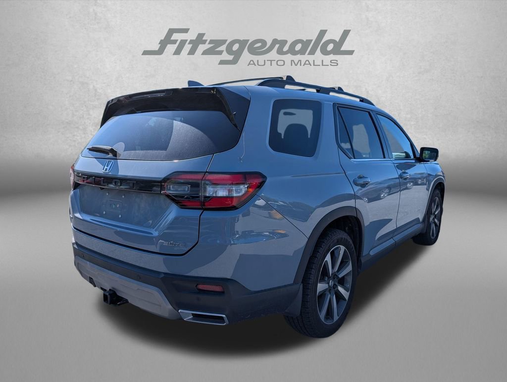 Used 2023 Honda Pilot Elite image 7