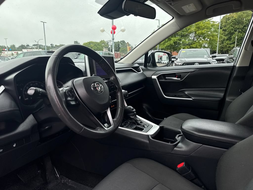 Used 2025 Toyota RAV4 XLE w/ Weather Package AWD/4WD image 14