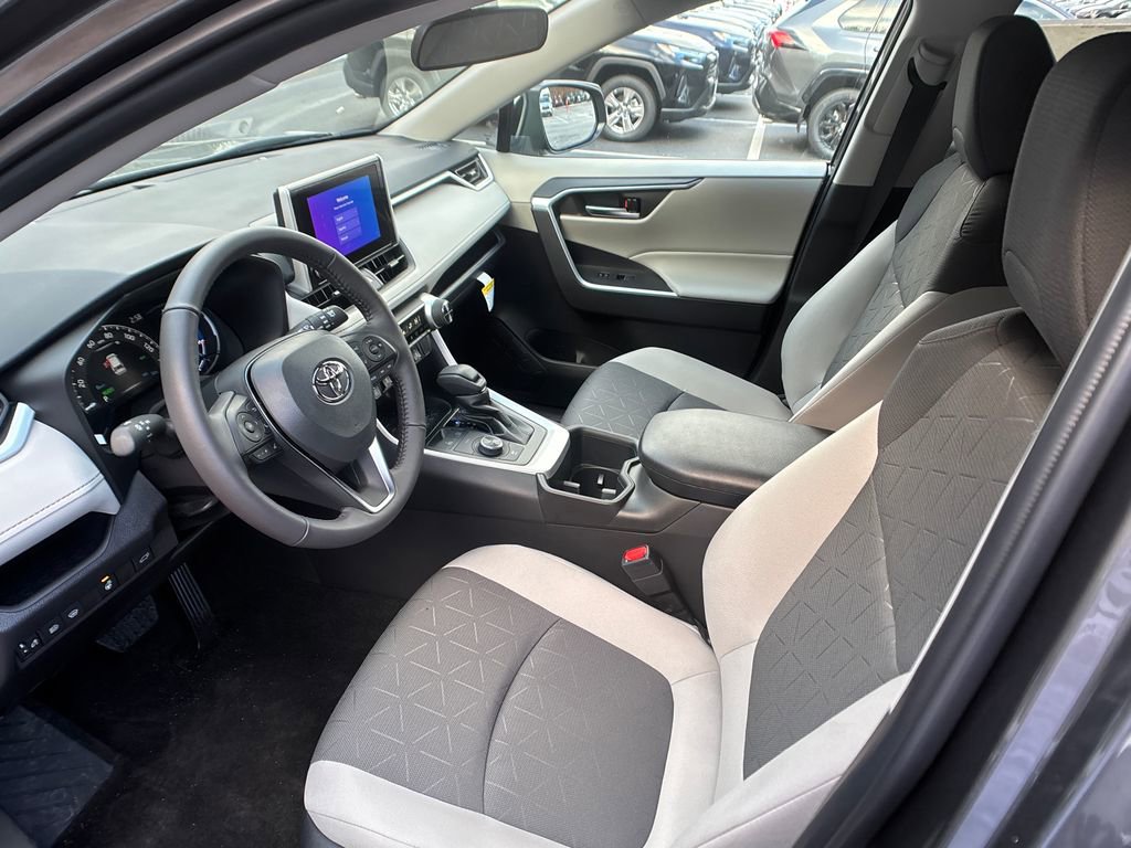 New 2025 Toyota RAV4 XLE w/ Convenience Package image 9