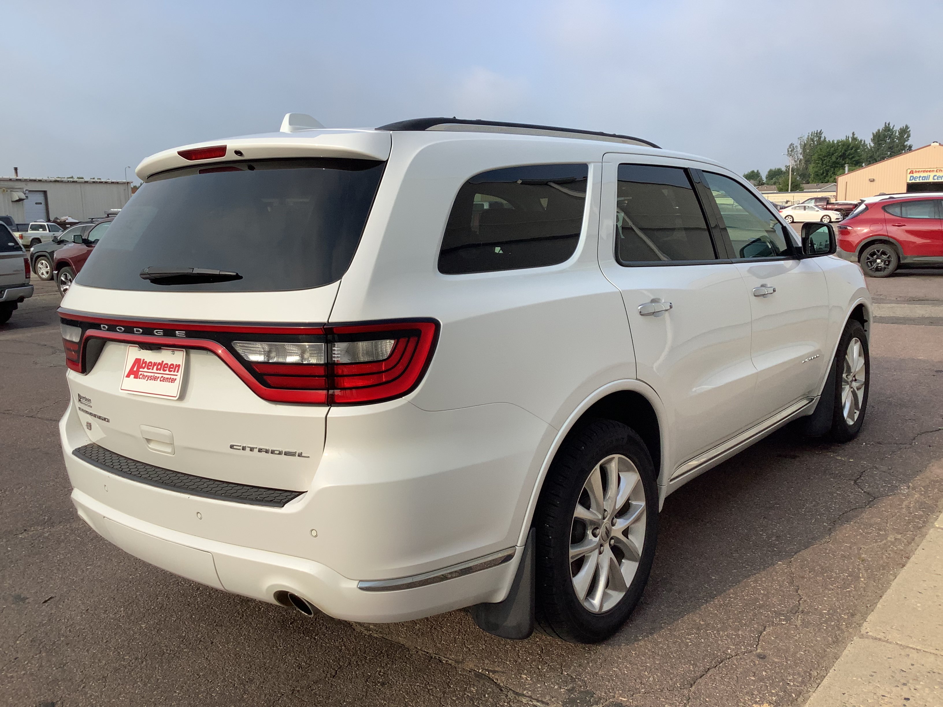 Used 2019 Dodge Durango Citadel w/ Technology Group AWD/4WD image 4