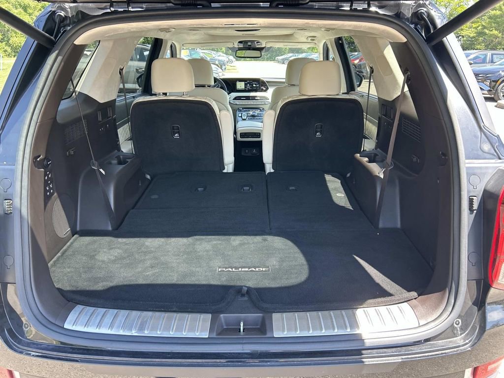 Used 2020 Hyundai Palisade Limited FWD image 13