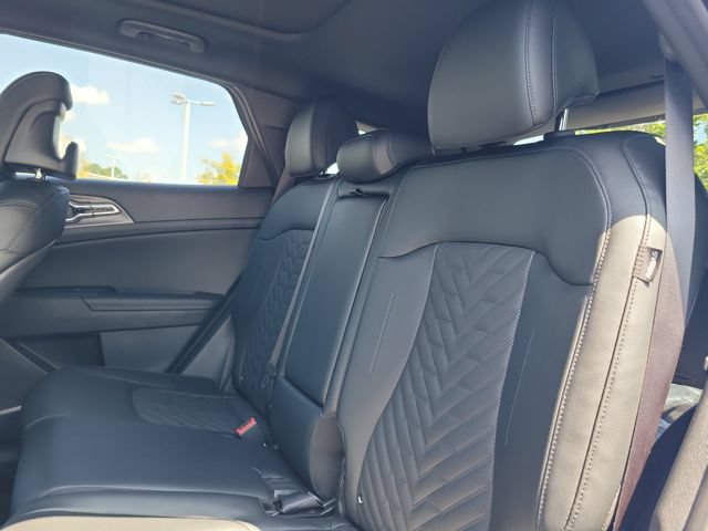 Certified 2026 Kia Sportage X-Line w/ X-Line Technology Package AWD/4WD image 10
