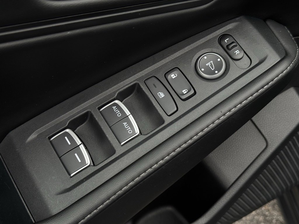 Used 2024 Honda Accord Sport image 13