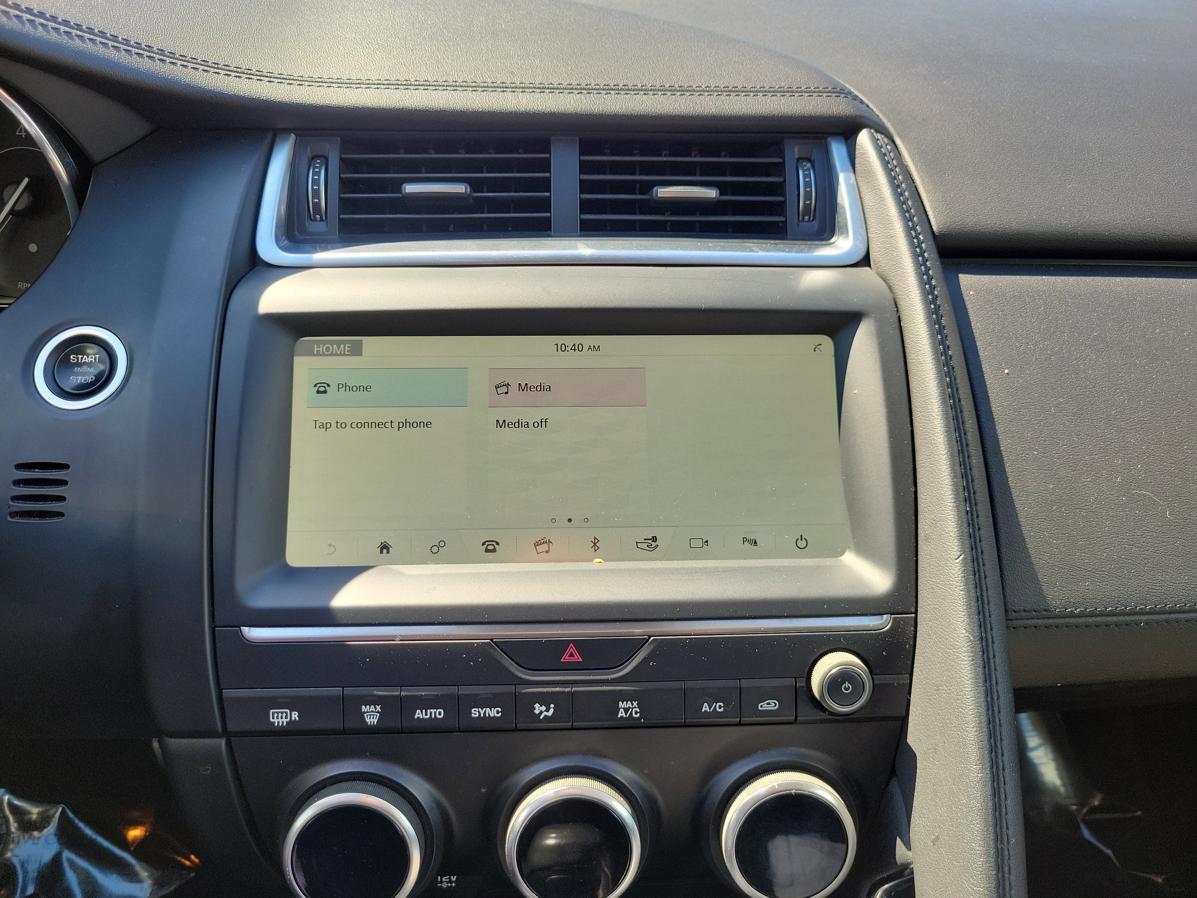 Used 2020 Jaguar E-PACE image 17