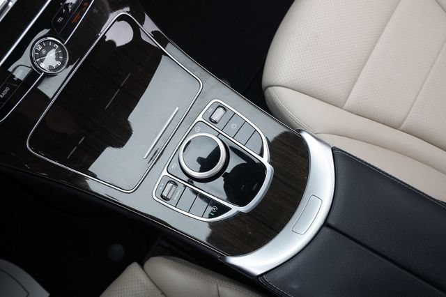 Used 2019 Mercedes-Benz C 300 Sedan image 36