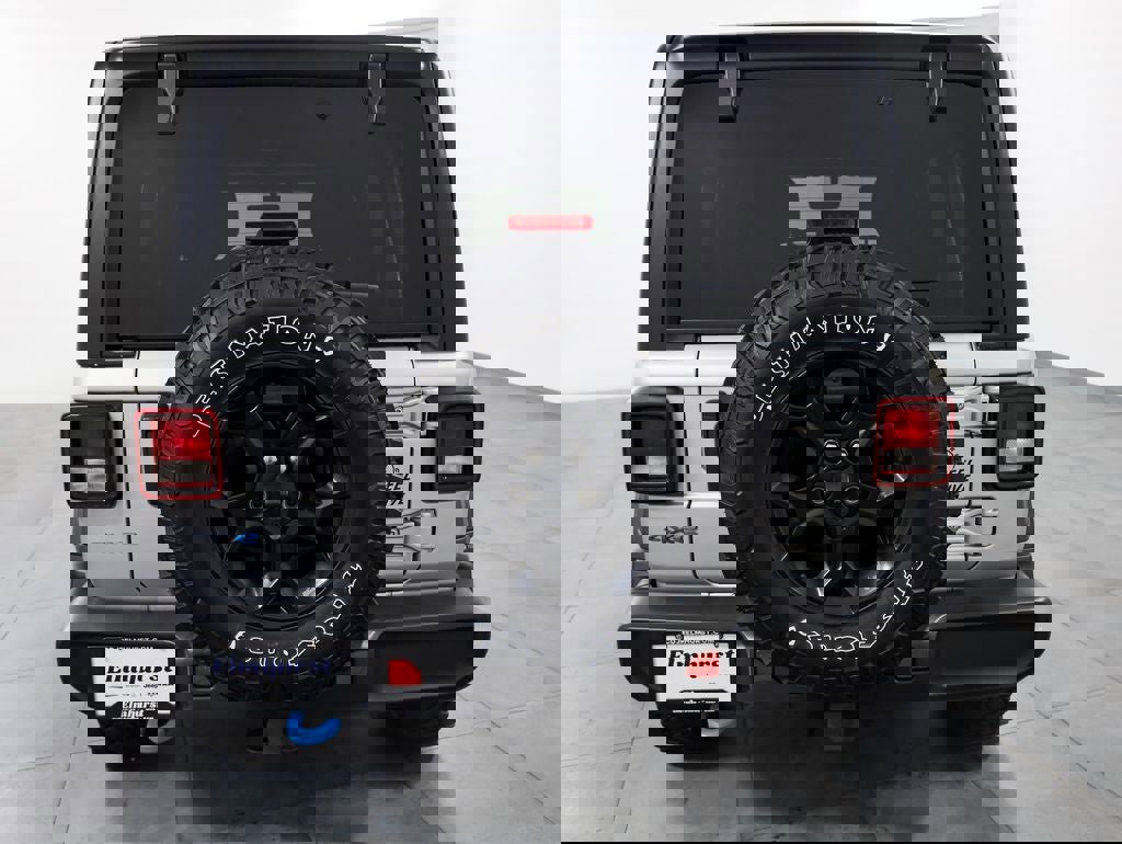 Used 2023 Jeep Wrangler Willys 4xe image 5