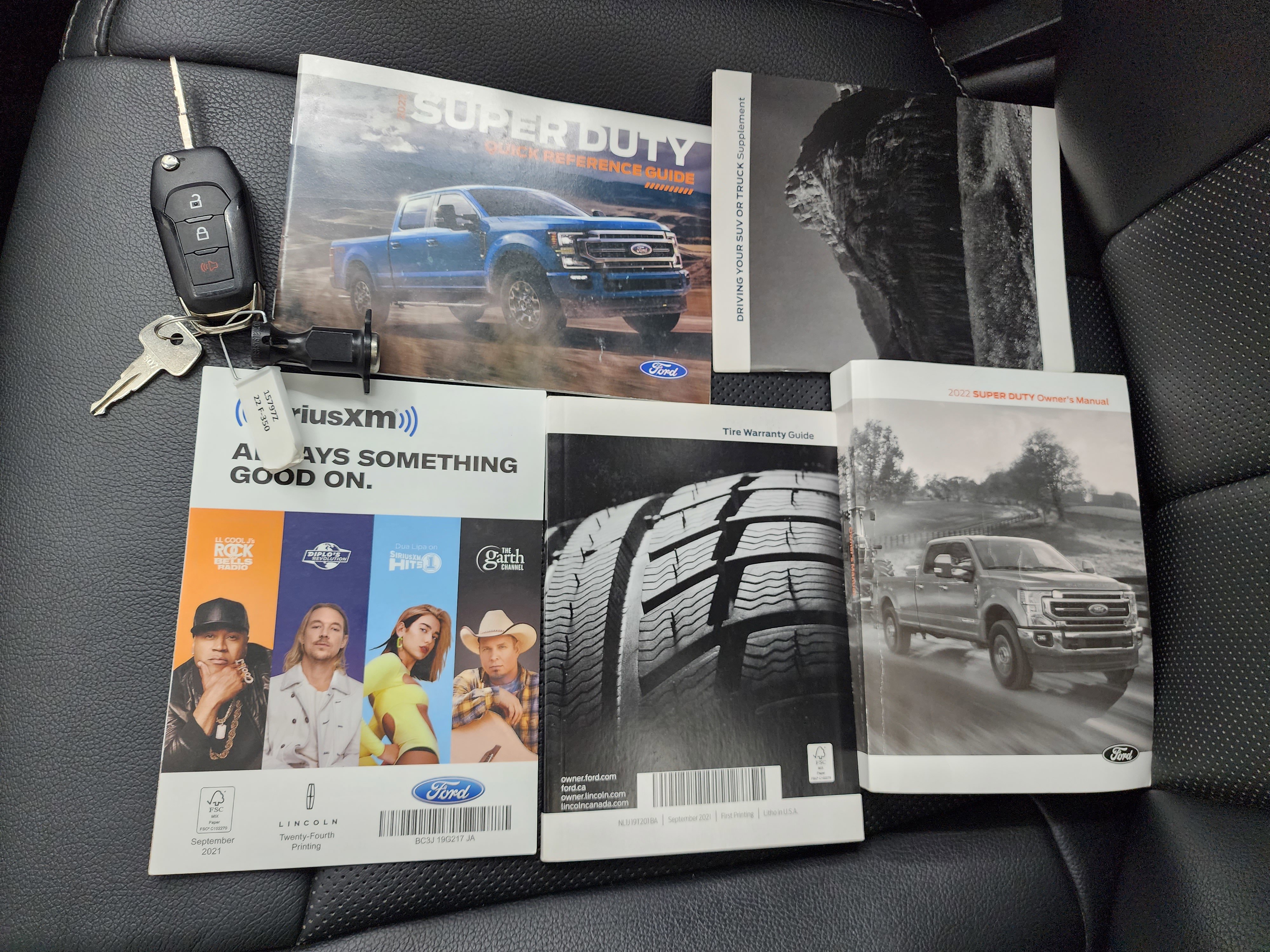 Used 2022 Ford F350 Lariat image 48