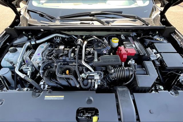 Used 2025 Nissan Sentra SV w/ SV Premium Package image 11