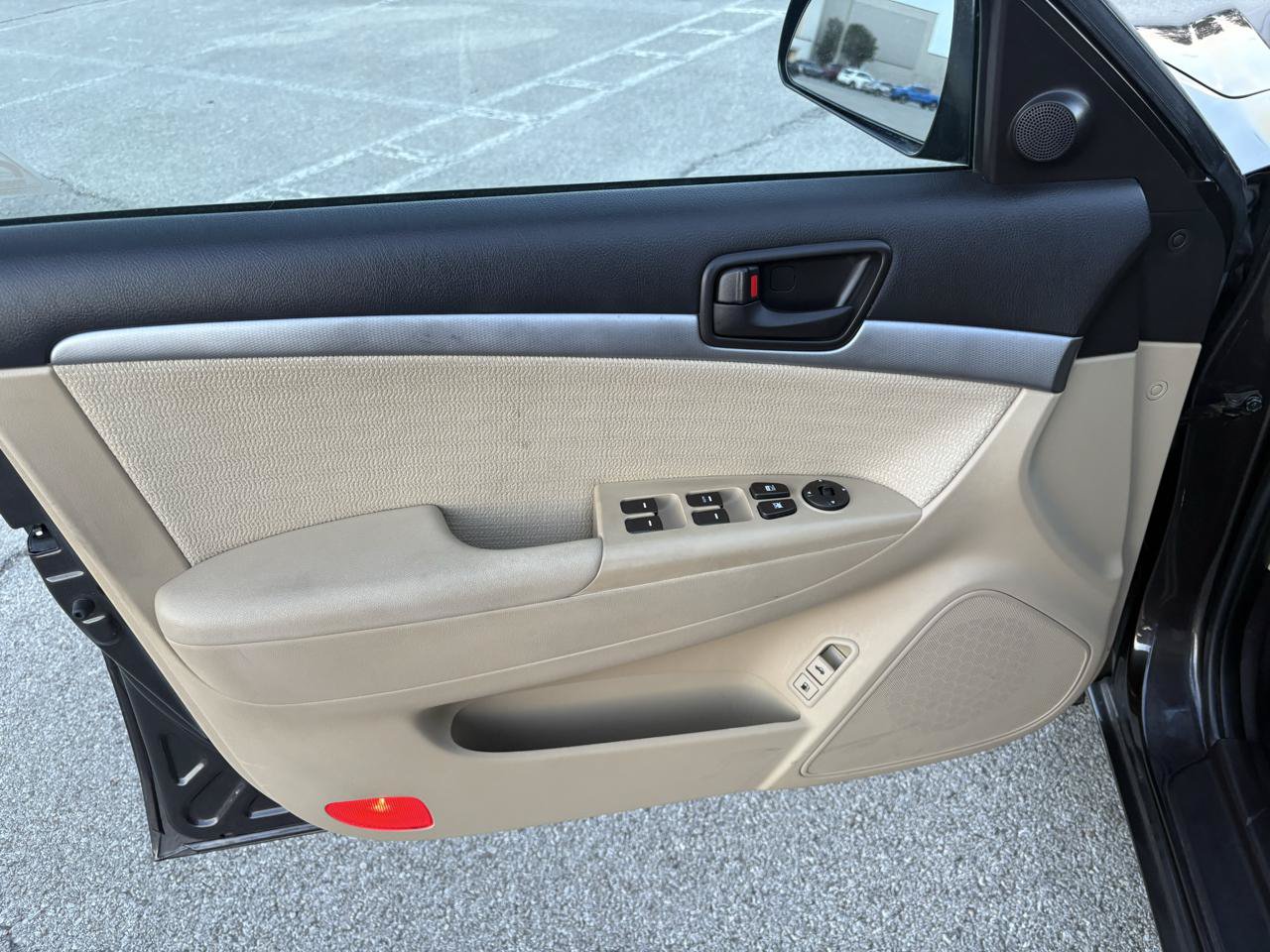Used 2010 Hyundai Sonata GLS FWD image 9