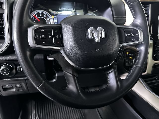 Used 2022 RAM 1500 Laramie AWD/4WD image 11