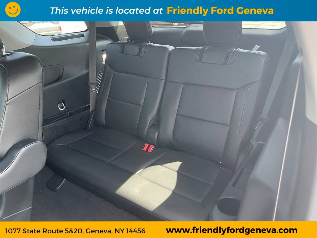 Used 2023 Ford Explorer XLT w/ Equipment Group 202A AWD/4WD image 35