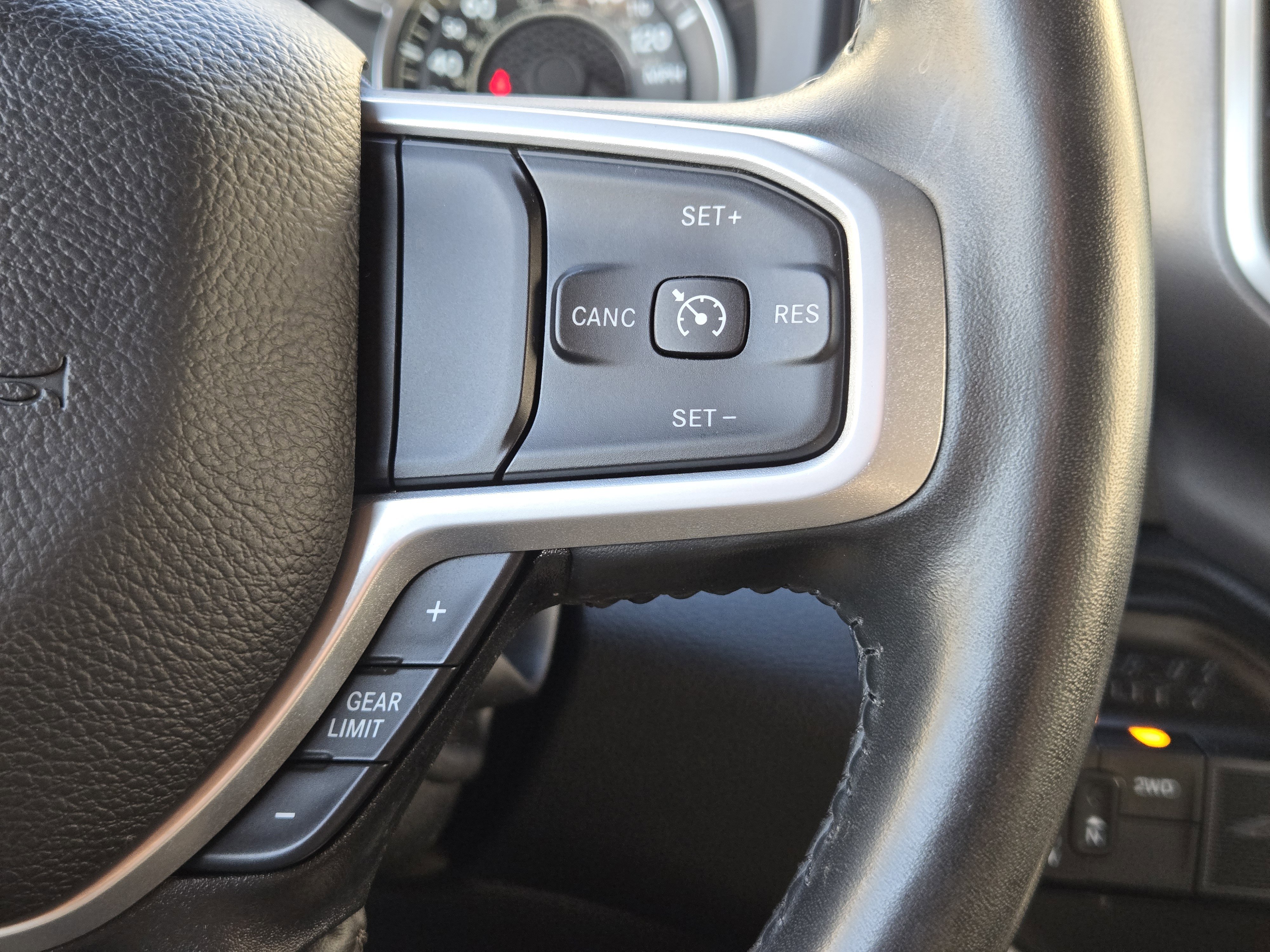 Used 2024 RAM 3500 Big Horn w/ Heated Seats & Wheel Group image 32