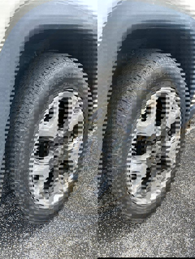 Used 2019 Jeep Compass Limited image 7