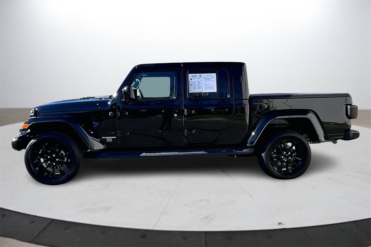 Certified 2021 Jeep Gladiator Overland image 6