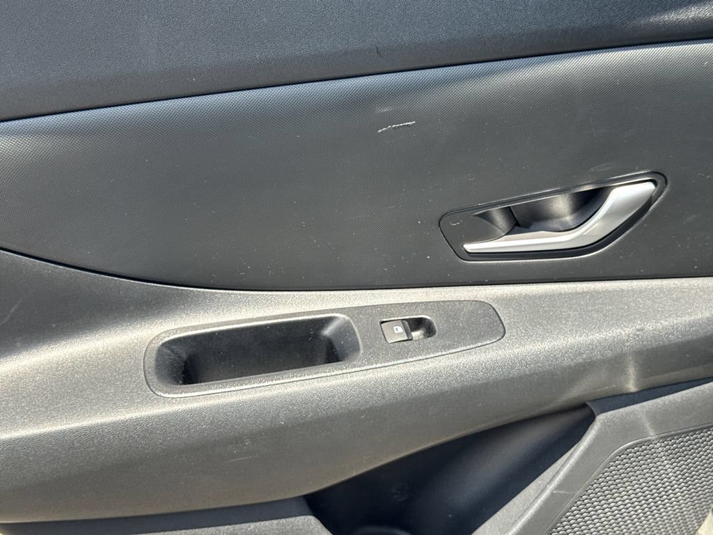 Certified 2025 Hyundai Elantra Hybrid FWD image 20