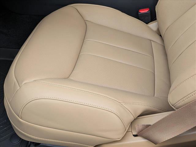 New 2026 Land Rover Range Rover Sport SE image 4