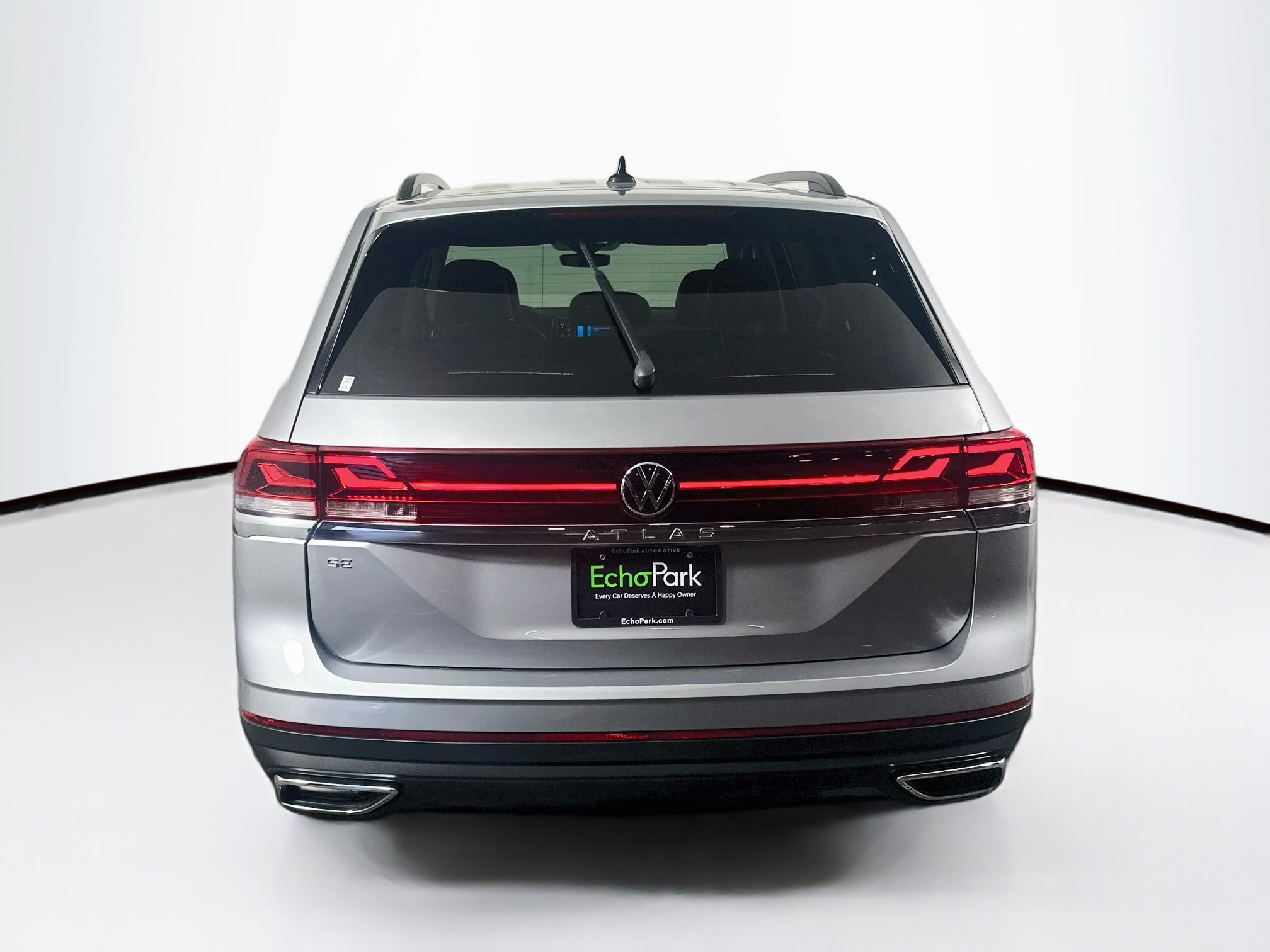 Used 2024 Volkswagen Atlas SE FWD image 7