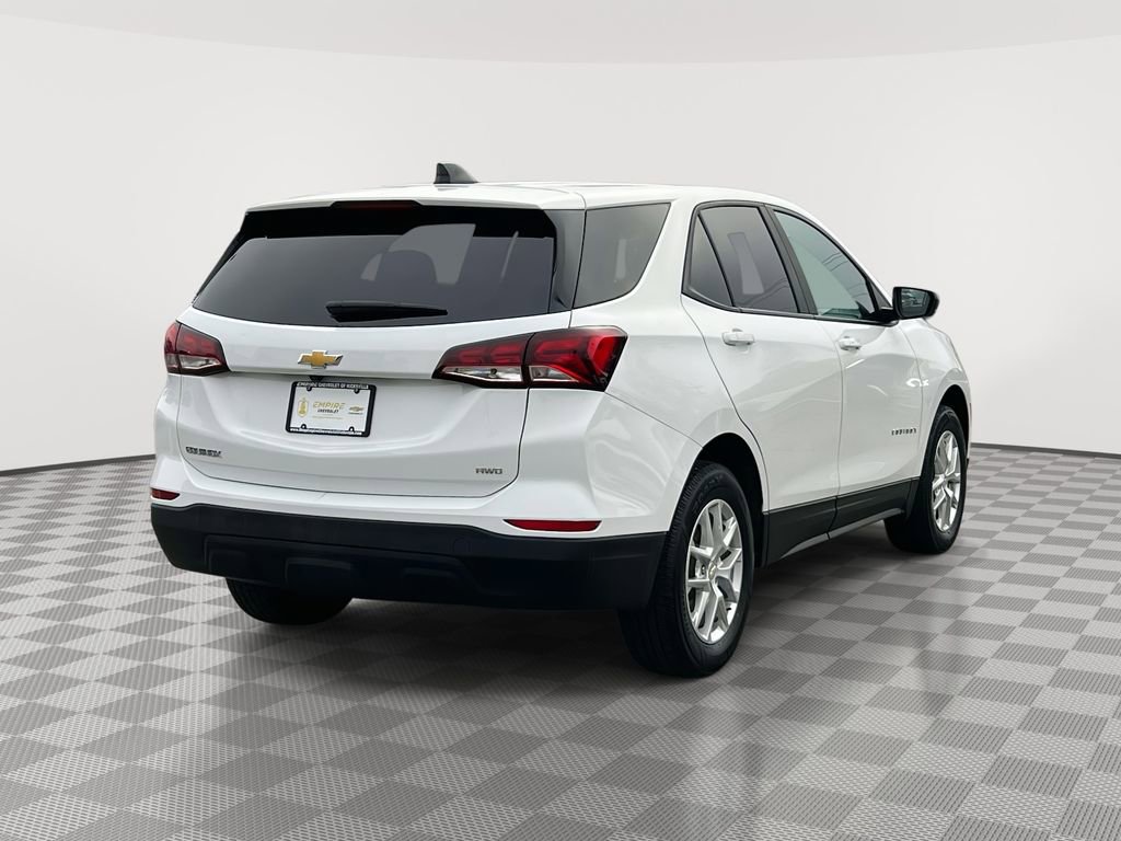 Used 2022 Chevrolet Equinox LS w/ LS Convenience Package AWD/4WD image 5