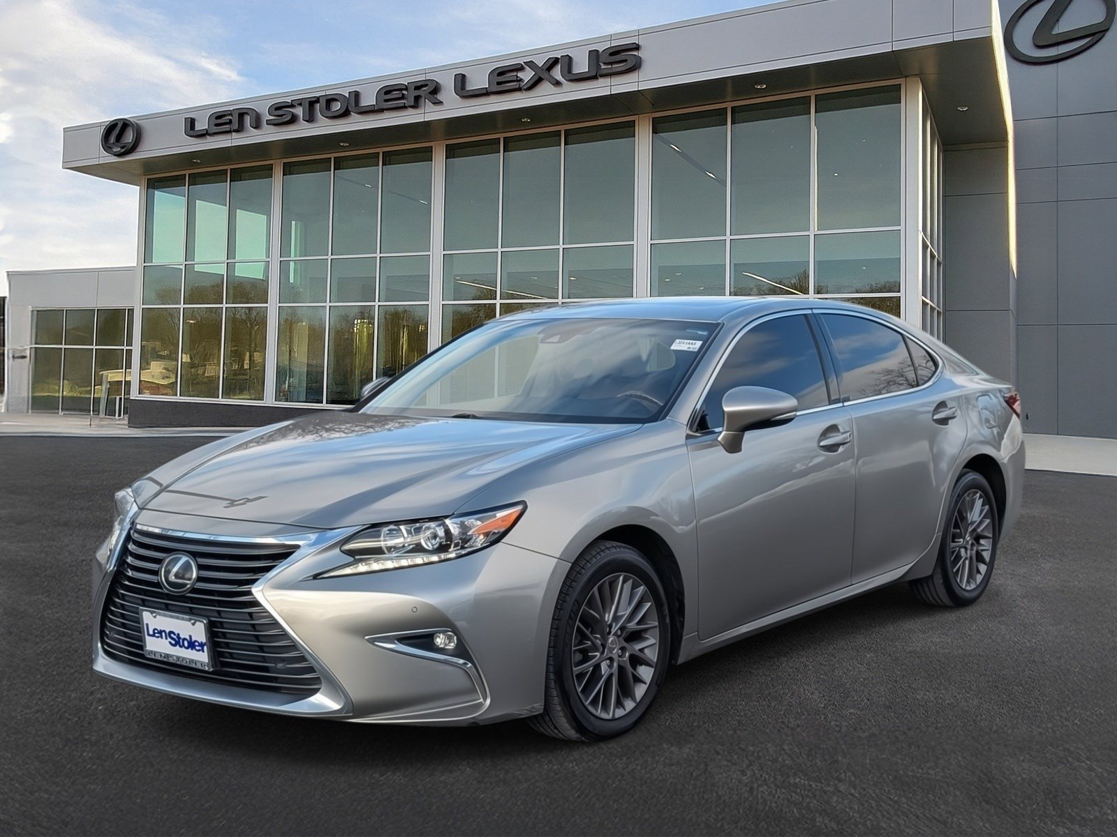 Used 2018 Lexus ES 350 w/ Navigation System Package image 7