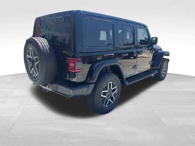 Used 2025 Jeep Wrangler Sahara image 7