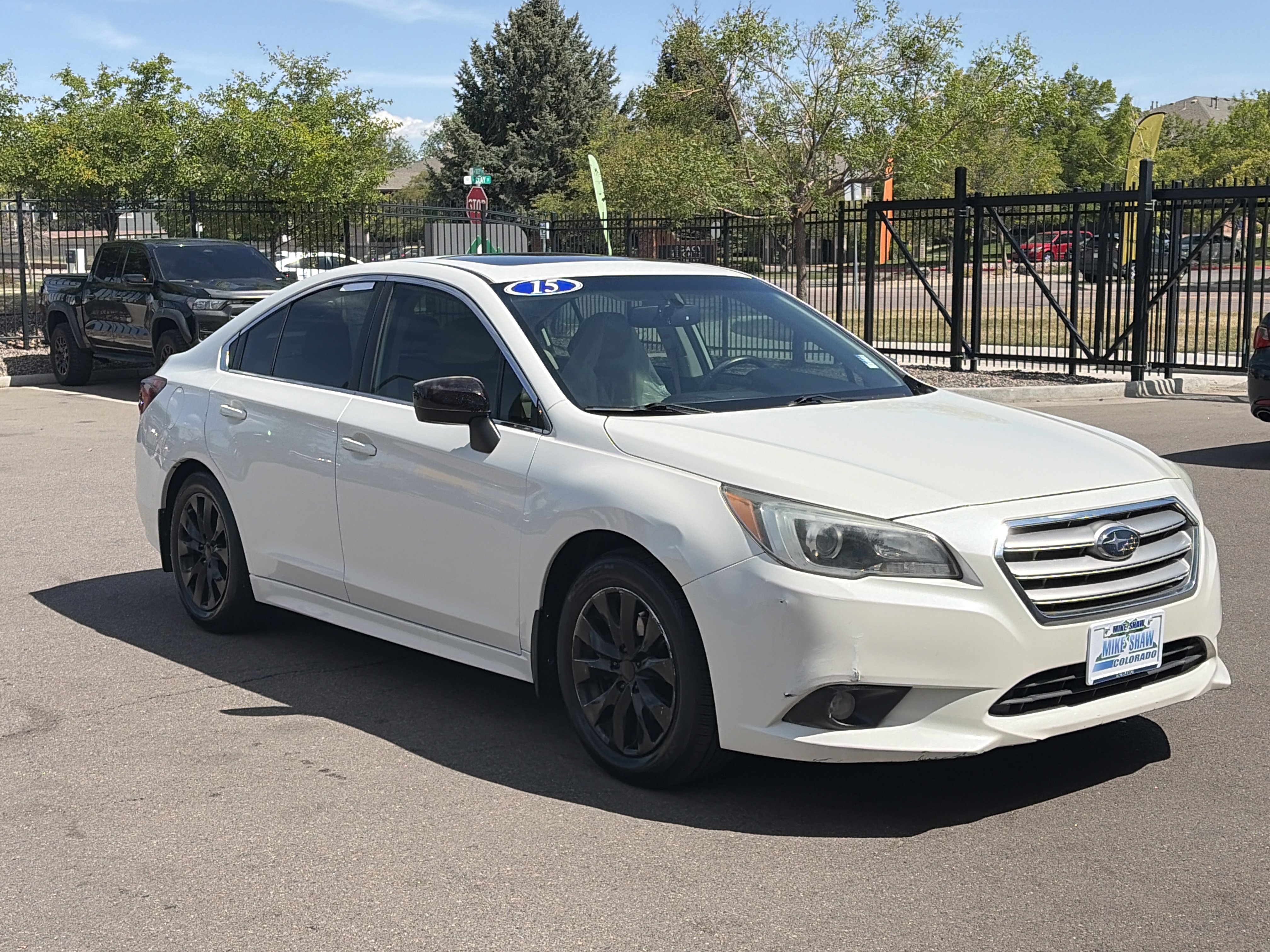 Used 2015 Subaru Legacy 2.5i Premium AWD/4WD image 3