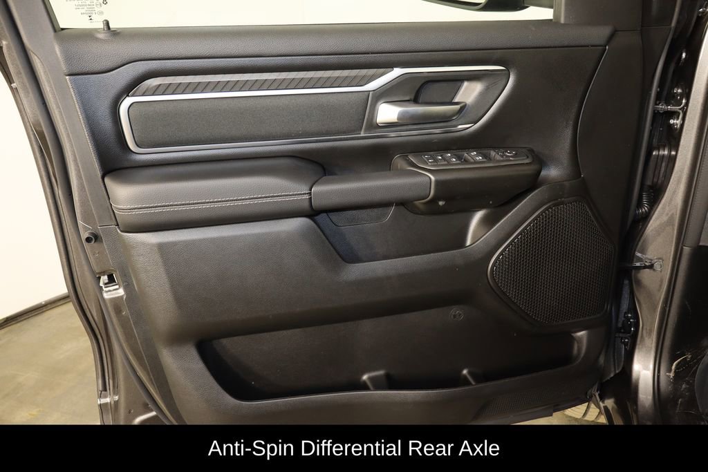 New 2026 RAM 1500 4x4 Crew Cab image 19